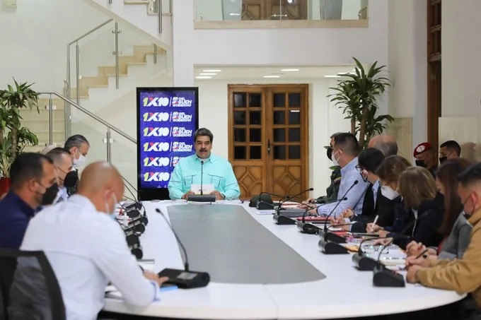 Nicolás Maduro propone instalar “parque de desarrollo industrial-tecnológico” con Irán
