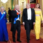 Melania Trump deslumbró en el Palacio de Windsor con un vestido de Carolina Herrera