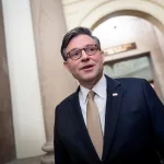 Mike Johnson advirtió que el cierre del Gobierno podría convertirse en el más largo de la historia