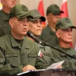 Padrino López dejó notar su desespero al reconocer poderío militar de EEUU