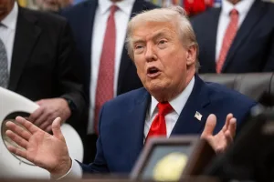 Trump mantendrá en secreto sus próximas acciones con el petróleo venezolano